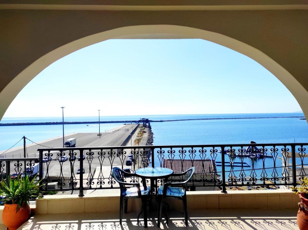 Limanaki Apartman Kími Kültér fotó