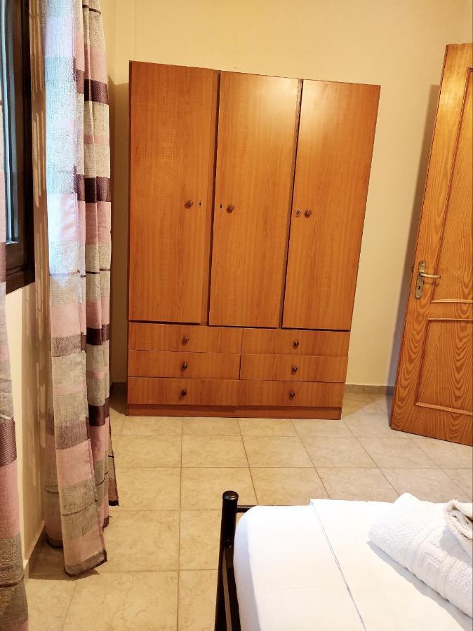 Limanaki Apartman Kími Kültér fotó