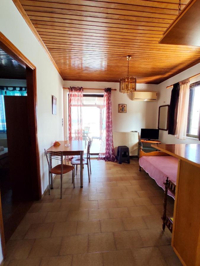 Limanaki Apartman Kími Kültér fotó